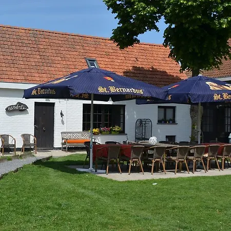 مزرعة للإقامة Vakantieboerderij Hof Van Eden *