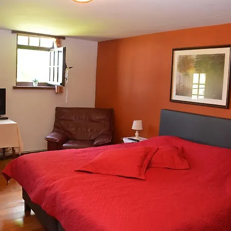 مزرعة للإقامة Vakantieboerderij Hof Van Eden